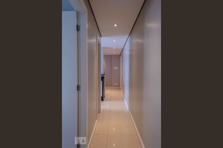 Corredor de apartamento para alugar com 2 quartos, 47m² em Mooca, São Paulo