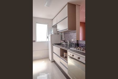 Apartamento para alugar com 47m², 2 quartos e sem vaga Apartamento para alugar com 47m², 2 quartos e sem vagaCozinha