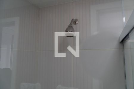 Banheiro de kitnet/studio para alugar com 1 quarto, 22m² em Centro Histórico de São Paulo, São Paulo