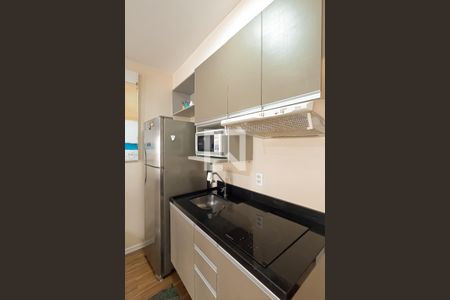 Sala/Quarto/Cozinha de kitnet/studio para alugar com 1 quarto, 38m² em Jardim Flor da Montanha, Guarulhos