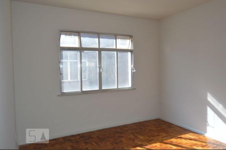 Sala de apartamento à venda com 2 quartos, 100m² em Centro, Niterói