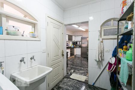 Casa à venda com 210m², 3 quartos e 4 vagasÁrea de Serviço