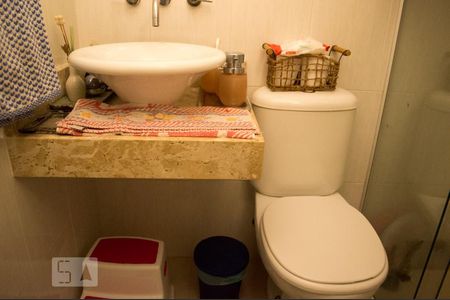 Apartamento à venda com 115m², 3 quartos e 2 vagasBanheiro