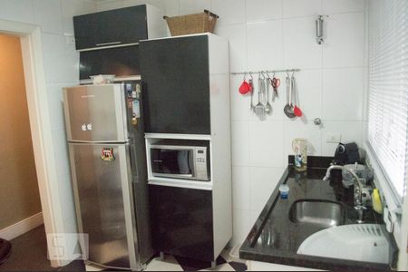Apartamento à venda com 115m², 3 quartos e 2 vagasCozinha