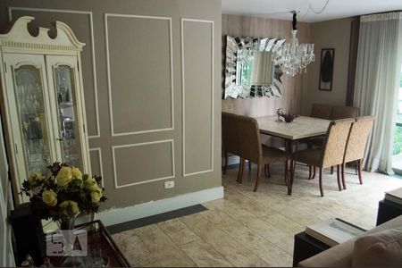 Apartamento à venda com 115m², 3 quartos e 2 vagasSala de Jantar