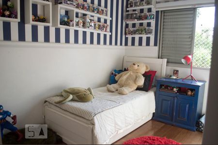 Apartamento à venda com 115m², 3 quartos e 2 vagasQuarto