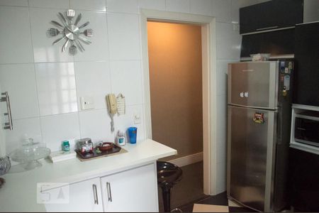 Apartamento à venda com 115m², 3 quartos e 2 vagasCozinha