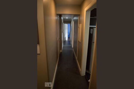 Apartamento à venda com 115m², 3 quartos e 2 vagasCorredor