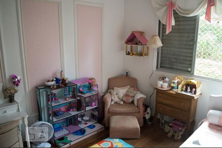 Apartamento à venda com 115m², 3 quartos e 2 vagasQuarto