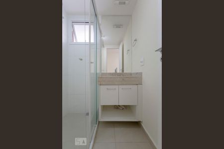 Banheiro de kitnet/studio à venda com 1 quarto, 40m² em Bela Vista, São Paulo