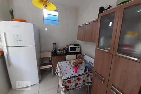 Casa à venda com 84m², 2 quartos e sem vaga Casa à venda com 84m², 2 quartos e sem vagaCozinha