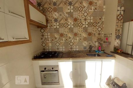 Casa à venda com 84m², 2 quartos e sem vaga Casa à venda com 84m², 2 quartos e sem vagaCozinha