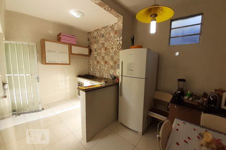 Casa à venda com 84m², 2 quartos e sem vaga Casa à venda com 84m², 2 quartos e sem vagaCozinha