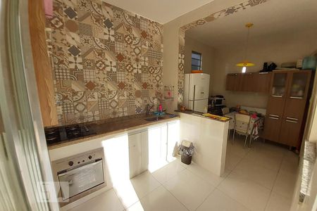 Casa à venda com 84m², 2 quartos e sem vaga Casa à venda com 84m², 2 quartos e sem vagaCozinha