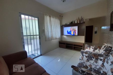 Sala de TV de casa à venda com 2 quartos, 84m² em Taquara, Rio de Janeiro