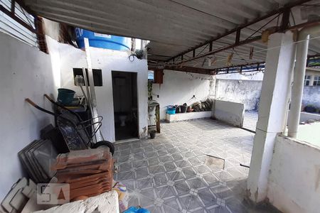 Casa à venda com 84m², 2 quartos e sem vaga Casa à venda com 84m², 2 quartos e sem vagaTerraço