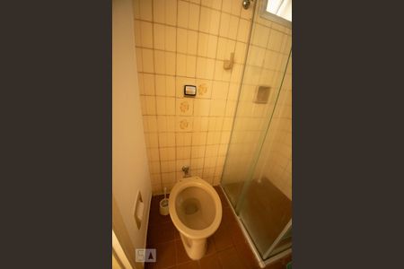 banheiro de apartamento à venda com 2 quartos, 65m² em Parque da Figueira, Campinas