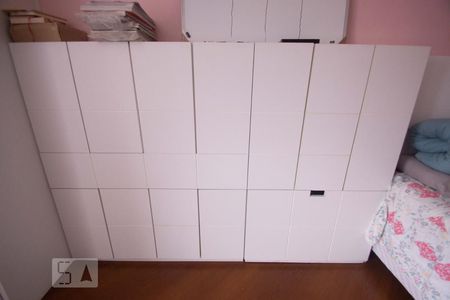 Apartamento à venda com 110m², 3 quartos e 1 vaga Apartamento à venda com 110m², 3 quartos e 1 vagaArmário do Quarto 2