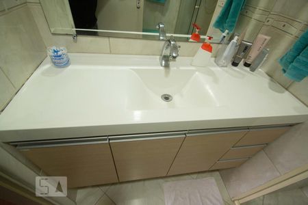 Apartamento à venda com 110m², 3 quartos e 1 vaga Apartamento à venda com 110m², 3 quartos e 1 vagaPia do Banheiro (Social)