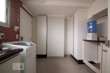 Apartamento à venda com 110m², 3 quartos e 1 vaga Apartamento à venda com 110m², 3 quartos e 1 vagaÁrea de Serviço