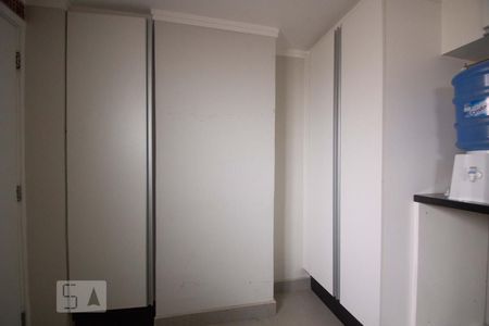 Apartamento à venda com 110m², 3 quartos e 1 vaga Apartamento à venda com 110m², 3 quartos e 1 vagaDespensa