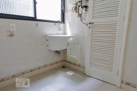 Apartamento à venda com 86m², 2 quartos e 1 vaga Apartamento à venda com 86m², 2 quartos e 1 vagaÁrea de Serviço