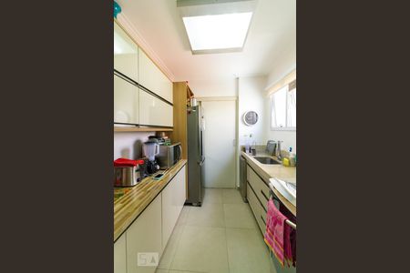 Apartamento para alugar com 83m², 3 quartos e 2 vagas Apartamento para alugar com 83m², 3 quartos e 2 vagasCozinha