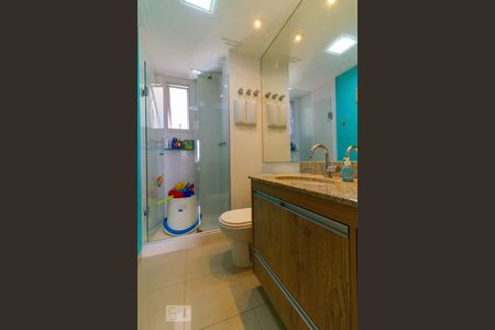 Apartamento para alugar com 83m², 3 quartos e 2 vagas Apartamento para alugar com 83m², 3 quartos e 2 vagasBanheiro Social