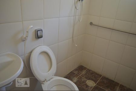Casa à venda com 90m², 3 quartos e sem vagaBanheiro