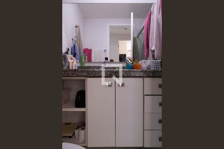 Apartamento para alugar com 105m², 3 quartos e 2 vagas Apartamento para alugar com 105m², 3 quartos e 2 vagasBanheiro social