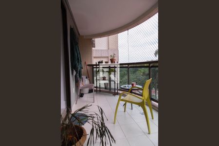 Varanda  de apartamento para alugar com 3 quartos, 105m² em Barra da Tijuca, Rio de Janeiro