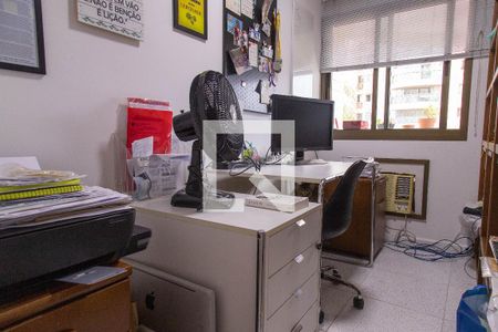 Apartamento para alugar com 105m², 3 quartos e 2 vagas Apartamento para alugar com 105m², 3 quartos e 2 vagasEscritório