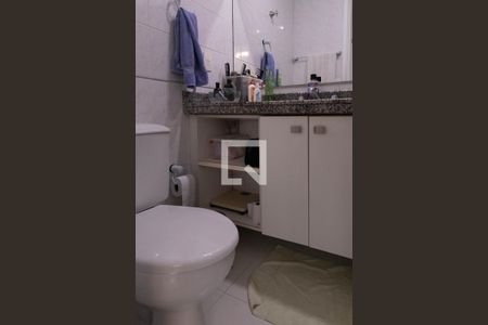 Apartamento para alugar com 105m², 3 quartos e 2 vagas Apartamento para alugar com 105m², 3 quartos e 2 vagasBanheiro social
