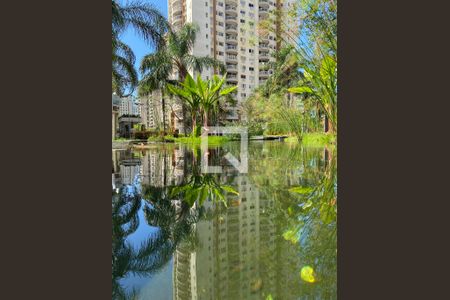 Apartamento para alugar com 105m², 3 quartos e 2 vagas Apartamento para alugar com 105m², 3 quartos e 2 vagasPraça do condomínio