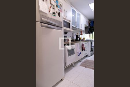 Apartamento para alugar com 105m², 3 quartos e 2 vagas Apartamento para alugar com 105m², 3 quartos e 2 vagasCozinha