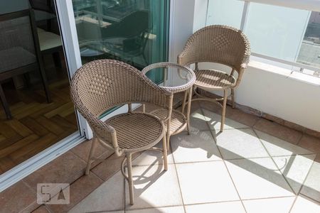 Sacada de apartamento para alugar com 2 quartos, 70m² em Mirandópolis, São Paulo