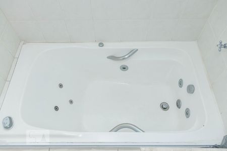 Apartamento para alugar com 70m², 2 quartos e 2 vagasBanheiro