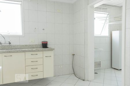 Apartamento para alugar com 70m², 2 quartos e 2 vagasCozinha