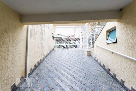 Casa à venda com 250m², 2 quartos e 5 vagas Casa à venda com 250m², 2 quartos e 5 vagasGaragem