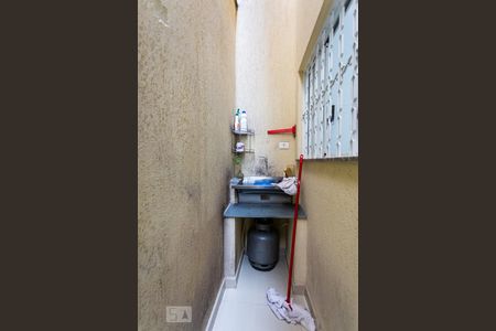 Casa à venda com 250m², 2 quartos e 5 vagas Casa à venda com 250m², 2 quartos e 5 vagasCorredor