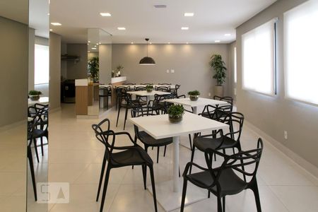 Studio para alugar com 27m², 1 quarto e sem vaga Studio para alugar com 27m², 1 quarto e sem vagaSalão de festas