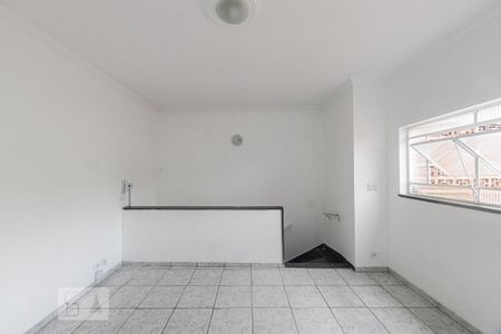 Sala de casa para alugar com 2 quartos, 75m² em Vila Aricanduva, São Paulo