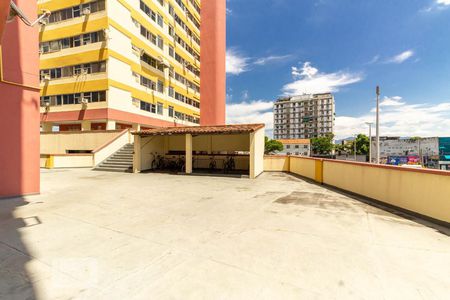 Apartamento para alugar com 80m², 2 quartos e 1 vaga Apartamento para alugar com 80m², 2 quartos e 1 vagaÁrea Comum - Playground