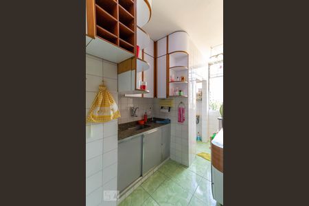 Apartamento para alugar com 80m², 2 quartos e 1 vaga Apartamento para alugar com 80m², 2 quartos e 1 vagaCozinha