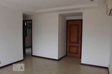 Apartamento à venda com 180m², 3 quartos e 2 vagasSala