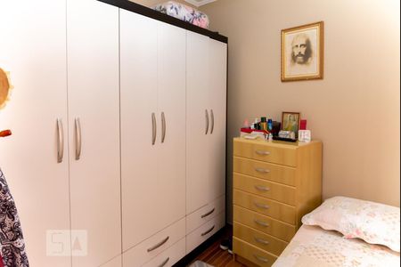 Casa à venda com 380m², 4 quartos e 10 vagasQuarto - Casa 2