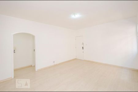 Sala de apartamento para alugar com 3 quartos, 110m² em Santa Lúcia, Belo Horizonte