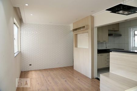 Sala de apartamento para alugar com 2 quartos, 67m² em Parque Assunção, Taboão da Serra