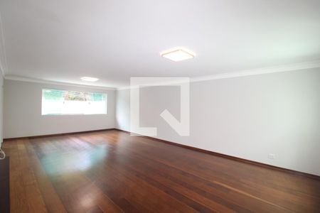 Sala de casa à venda com 7 quartos, 540m² em Jardim Franca, São Paulo