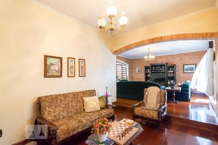 Sala de Estar de casa para alugar com 3 quartos, 214m² em Jardim, Santo André